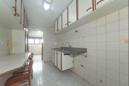 Apartamento para alugar com 104m², 3 quartos e 2 vagas Apartamento para alugar com 104m², 3 quartos e 2 vagasCozinha