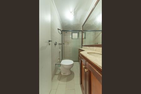 Apartamento para alugar com 104m², 3 quartos e 2 vagas Apartamento para alugar com 104m², 3 quartos e 2 vagasBanheiro Social