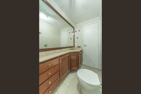 Apartamento para alugar com 104m², 3 quartos e 2 vagas Apartamento para alugar com 104m², 3 quartos e 2 vagasBanheiro Social