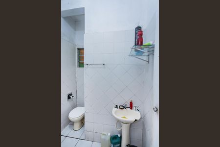 Casa à venda com 150m², 3 quartos e 2 vagasBanheiro