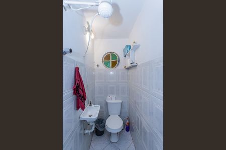 Casa à venda com 150m², 3 quartos e 2 vagasBanheiro suite