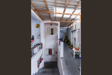 Casa à venda com 150m², 3 quartos e 2 vagasEntrada