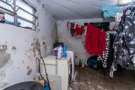 Casa à venda com 150m², 3 quartos e 2 vagasÁrea de Serviço