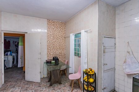 Casa à venda com 150m², 3 quartos e 2 vagasCozinha