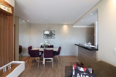 Apartamento para alugar com 70m², 2 quartos e 2 vagasSala