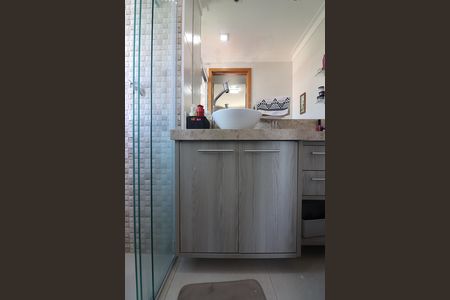 Apartamento para alugar com 70m², 2 quartos e 2 vagasQuarto 1 - Suíte Banheiro 
