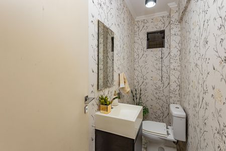 Apartamento à venda com 258m², 4 quartos e 4 vagas Apartamento à venda com 258m², 4 quartos e 4 vagasLavabo