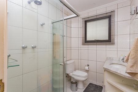 Apartamento à venda com 258m², 4 quartos e 4 vagas Apartamento à venda com 258m², 4 quartos e 4 vagasBanheiro da Suíte 4