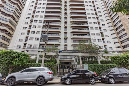 Apartamento à venda com 258m², 4 quartos e 4 vagas Apartamento à venda com 258m², 4 quartos e 4 vagasFachada