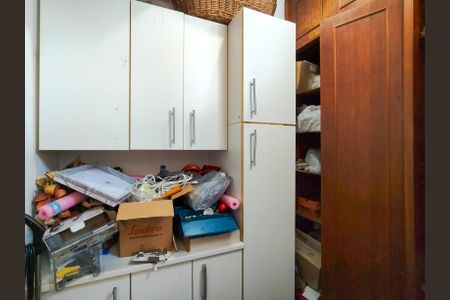 Apartamento para alugar com 167m², 4 quartos e 2 vagasQuarto de Serviço