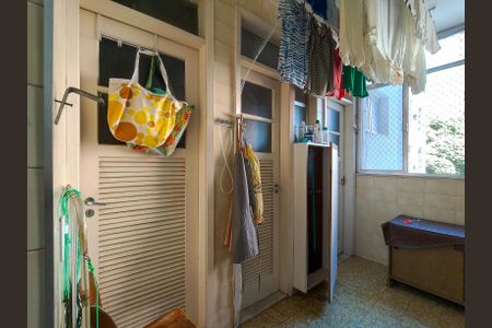 Apartamento para alugar com 167m², 4 quartos e 2 vagasÁrea de Serviço