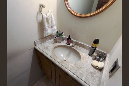 Apartamento para alugar com 167m², 4 quartos e 2 vagasLavabo