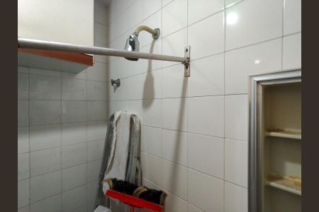 Apartamento para alugar com 167m², 4 quartos e 2 vagasBanheiro de serviço