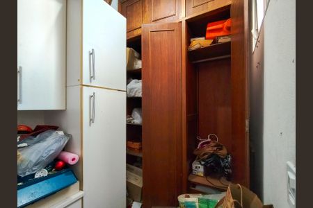 Apartamento para alugar com 167m², 4 quartos e 2 vagasQuarto de Serviço