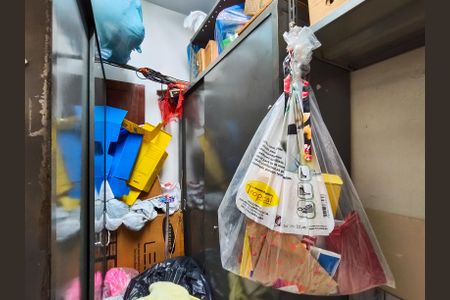 Apartamento para alugar com 167m², 4 quartos e 2 vagasQuarto de Serviço