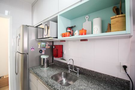 Apartamento à venda com 64m², 2 quartos e 2 vagas Apartamento à venda com 64m², 2 quartos e 2 vagasCozinha