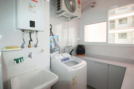 Apartamento à venda com 64m², 2 quartos e 2 vagas Apartamento à venda com 64m², 2 quartos e 2 vagasÁrea de Serviço