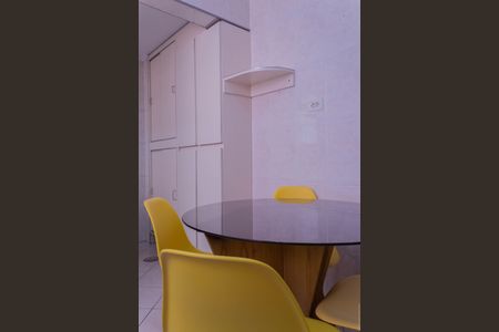 Apartamento para alugar com 57m², 2 quartos e 1 vagaCozinha