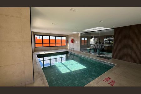 Studio para alugar com 37m², 1 quarto e 1 vaga Studio para alugar com 37m², 1 quarto e 1 vagaPiscina