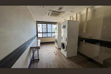 Studio para alugar com 37m², 1 quarto e 1 vaga Studio para alugar com 37m², 1 quarto e 1 vagaLavanderia