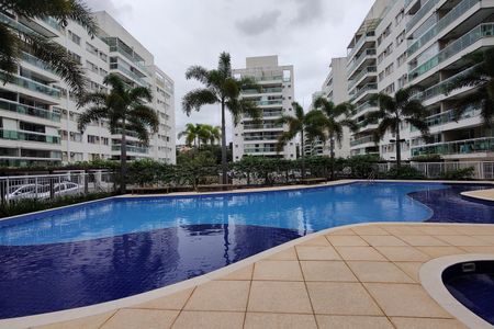 Apartamento à venda com 68m², 2 quartos e 1 vaga Apartamento à venda com 68m², 2 quartos e 1 vagaÁrea comum - Piscina