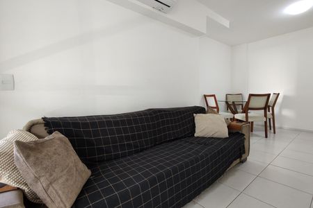 Apartamento à venda com 68m², 2 quartos e 1 vaga Apartamento à venda com 68m², 2 quartos e 1 vagaSala