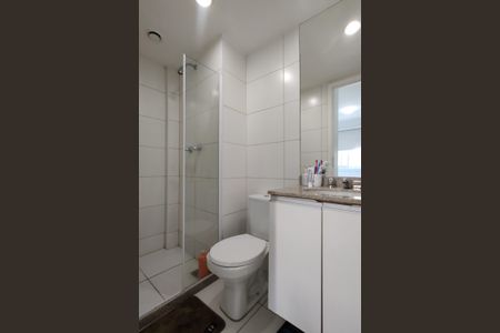 Apartamento à venda com 68m², 2 quartos e 1 vaga Apartamento à venda com 68m², 2 quartos e 1 vagaBanheiro da Suíte