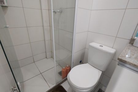 Apartamento à venda com 68m², 2 quartos e 1 vaga Apartamento à venda com 68m², 2 quartos e 1 vagaBanheiro da Suíte