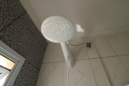 Casa de condomínio para alugar com 70m², 2 quartos e 1 vagaBanheiro da Suíte