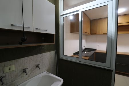 Casa de condomínio para alugar com 70m², 2 quartos e 1 vagaÁrea de Serviço