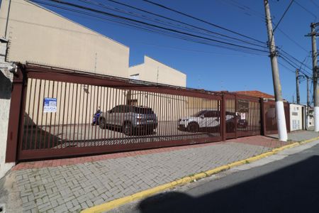Casa de condomínio para alugar com 70m², 2 quartos e 1 vagaFachada