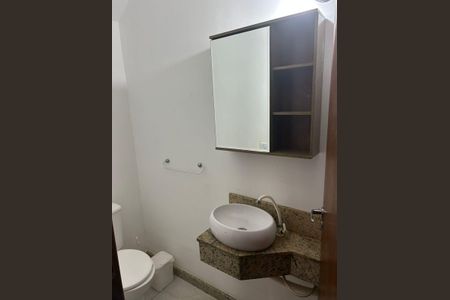 Casa de condomínio para alugar com 96m², 3 quartos e 1 vagaBanheiro