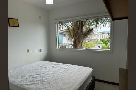 Casa de condomínio para alugar com 96m², 3 quartos e 1 vagaQuarto