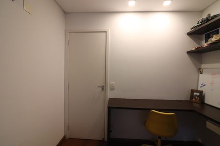 Apartamento à venda com 123m², 3 quartos e 2 vagasQuarto 2