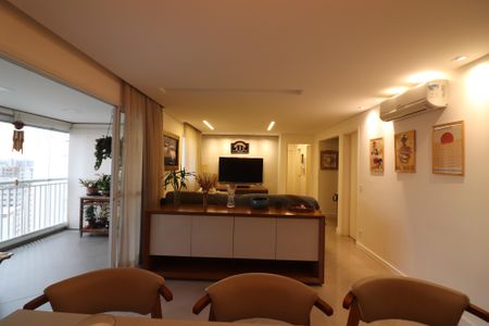 Apartamento à venda com 123m², 3 quartos e 2 vagasSala 