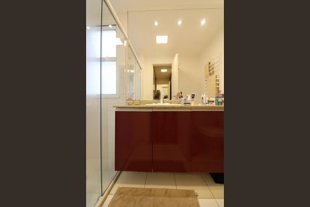 Apartamento à venda com 123m², 3 quartos e 2 vagasQuarto 1 - Suíte Banheiro 