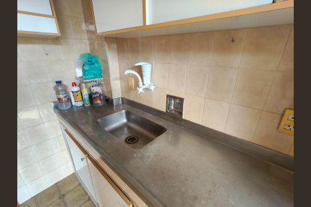 Apartamento para alugar com 68m², 2 quartos e sem vagaCozinha