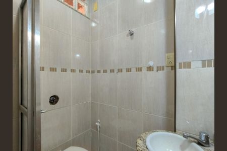 Apartamento para alugar com 68m², 2 quartos e sem vagaBanheiro Corredor