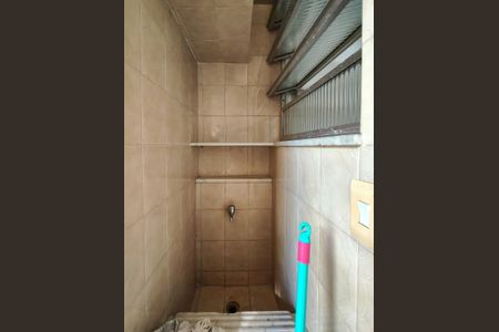 Apartamento para alugar com 68m², 2 quartos e sem vagaÁrea de Serviço