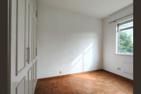 Apartamento para alugar com 68m², 2 quartos e sem vagaSuíte