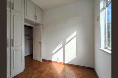 Apartamento para alugar com 68m², 2 quartos e sem vagaQuarto
