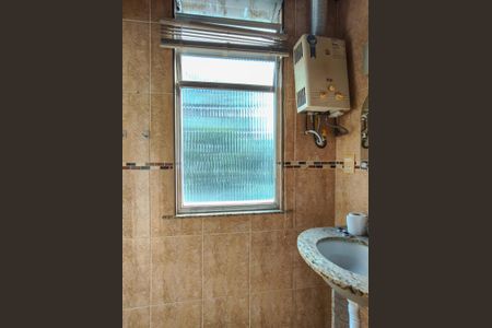 Apartamento para alugar com 68m², 2 quartos e sem vagaBanheiro da Suíte