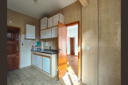 Apartamento para alugar com 68m², 2 quartos e sem vagaCozinha