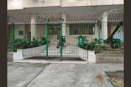 Apartamento para alugar com 68m², 2 quartos e sem vagaFachada e portaria