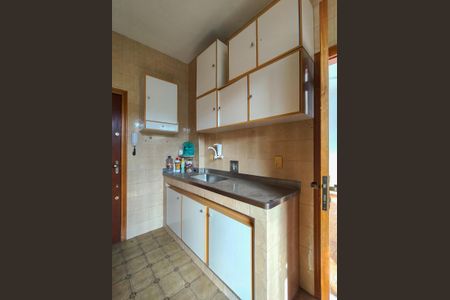 Apartamento para alugar com 68m², 2 quartos e sem vagaCozinha