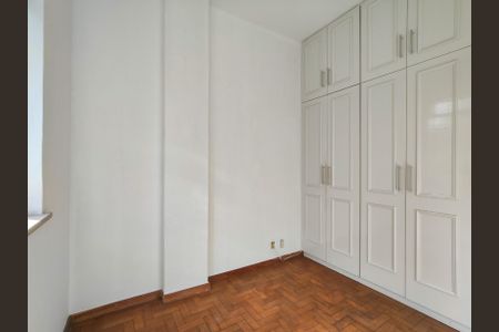 Apartamento para alugar com 68m², 2 quartos e sem vagaQuarto