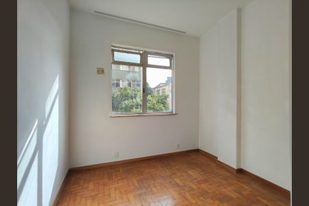 Apartamento para alugar com 68m², 2 quartos e sem vagaQuarto