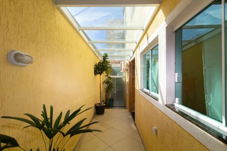 Garagem de casa à venda com 5 quartos, 250m² em Cidade Antônio Estêvão de Carvalho, São Paulo