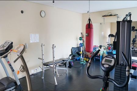 Apartamento à venda com 57m², 2 quartos e 1 vaga Apartamento à venda com 57m², 2 quartos e 1 vagaAcademia