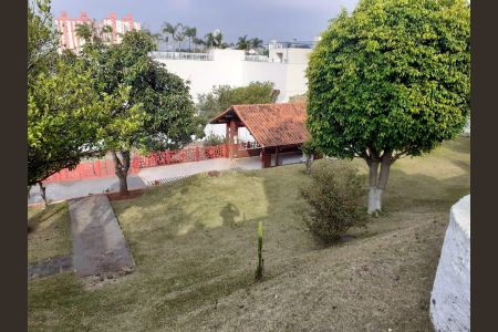 Apartamento à venda com 57m², 2 quartos e 1 vaga Apartamento à venda com 57m², 2 quartos e 1 vagaÁrea Externa